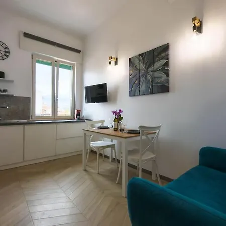 -5 Min A Piedi Dal Mare- Wifi Ac Centro Citta By Wehostyou