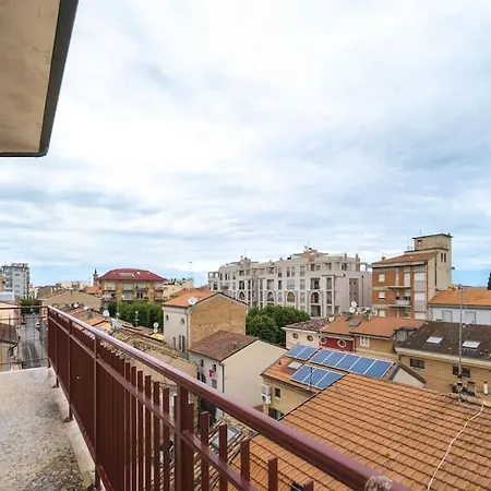 -5 Min A Piedi Dal Mare- Wifi Ac Centro Citta By Wehostyou Apartment